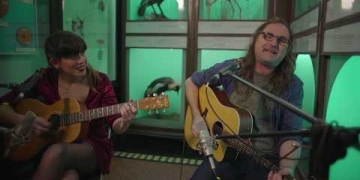 Letra y música: Papina De Palma Voz, guitarra y extravagancia rockera: Mandrake Wolf