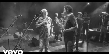 David Lebón feat. Ricardo Mollo - "Mundo Agradable" (Official Video)