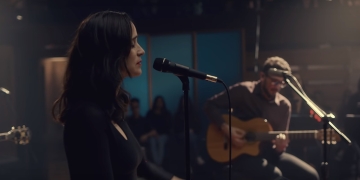 No Te Va Gustar ft. Julieta Venegas - Chau (Video Oficial)