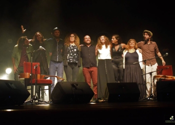HOMENAJE A ALFREDO ZITARROSA En el marco de los festejos por los 20 años de la Sala Zitarrosa y en el día en el que Alfredo cumpliría años se llevó a cabo un sentido homenaje Participaron: Milongas Extremas Betina Sanchez (Nameless) Florencia Nuñez Lea Bensasson Samantha Navarro Maia Castro Sala Zitarrosa 10-04-19 Fotos Claudia Rivero www.cooltivarte.com