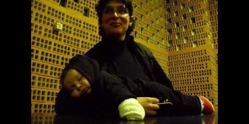 Grabado en Sondor, 21 y 22 de Julio del 2011 Por Riki Musso y Gustavo de León Mezcla y Masterización Riki Musso en Tio Riki, entre el 25 de julio y el 15 de agosto del 2011. Productor Musical Riki Musso. Afinación de Batería Roberto Rodino. Asistente de sonido Pedro Capote. Diseño y Fotografía Rodolfo Fuentes Fotografias en Sondor Pedro Capote Editado por Bizarro Records año 2012 Pecho e fierro