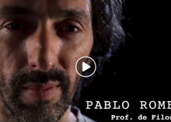 Los filósofos de Merlí: una vital introducción a la Filosofía ¿En qué medida la filosofía puede resultar una “caja de herramientas” que nos ayude a enfrentar de mejor manera los problemas prácticos y cotidianos de nuestra existencia? ¿No es tarea de la filosofía abrir horizontes al pensar ciudadano y generar el ejercicio diario del filosofar en la comunidad? Pues sí, la tarea del filósofo debe ser esencialmente la de contribuir generando insumos para pensar los problemas de la gente. Un filósofo es un creador y la filosofía debe ser vivida como el arte de crear herramientas conceptuales que nos hagan visualizar y enfrentar los problemas prácticos y cotidianos.