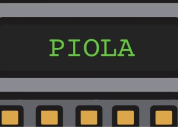 Santi Mostaffa feat. Kemo The Blaxican - PIOLA (Official Lyric Video) "Piola" es el nuevo sencillo y colaboración con el legendario Kemo The Blaxican de Delinquent Habits. La canción pertenece al album 'Escapismo' (Bizarro / Regalia Records).