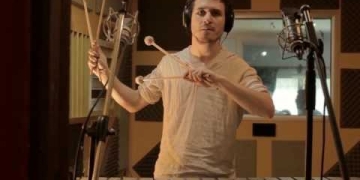 Andrés Pigatto - Contrabajo Nicolás Del Giorgio - Batería Maxi Nathan - Vibráfono