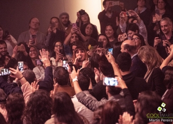 Rozalen MVD Teatro EL Galpon Artista Invitada Victoria Solé Fotografia Martín Pereira Majareta Management www.cooltivarte.com www.backlineuruguay.com