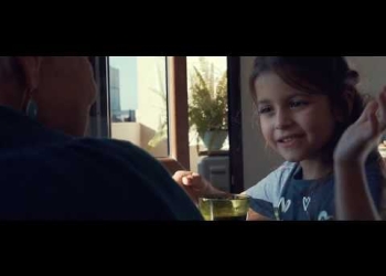 Las Ciudades (Piazzolla - Ferrer) Versión original del trío Malajunta: arreglos de Jorge Alastra y Juan Rodríguez. Voz: Adriana Filgueiras Guitarra: Jorge Alastra Violoncello: Juan Rodríguez