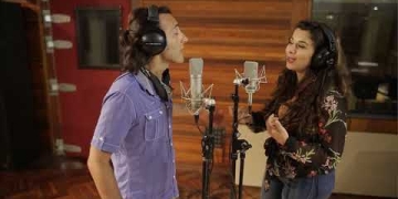 Dois artistas unidos pela música. Marcio De Camillo, do Brasil e Carmen Pi, do Uruguai, interpretam "O tempo está depois" uma versão em português composta por Márcio, do clássico, "El tiempo está después" de Fernando Cabrera, um dos principais compositores uruguaios da atualidade.