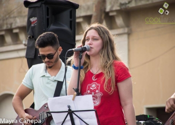 Rotaract Salto toque solidario en la Plaza Artigas de Salto - El frío no nos para- Chamán 23-07-19 -Fotos Mayra Cánepa www cooltivarte com