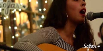 Inés Errandonea performing "Isla Grande" at Sofar Montevideo on June 23, 2018