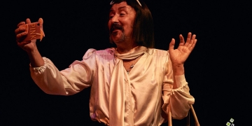 NoDoyConElPersonaje - Unipersonal - 5 monólogos interpretados por Moré - Teatro Circular de Montevideo - Foto Chiazzaro Castro www.cooltivarte.com