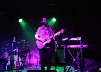 Diego Gonzalez en Inmigrantes - 19-10-19 - Fotos Claudia Rivero www.cooltivarte.com