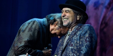 JOAQUÍN SABINA Y JOAN MANUEL SERRAT - NO HAY DOS SIN TRES - Antel Arena - Noviembre 2019 - Foto © Andrea Silvera www.cooltivarte.com
