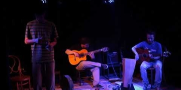 Fernando Cortizo - Guitarra Ernesto Díaz - Guitarra Alessando Podestá - Voz Teatro Ducon - Montevideo 29 de noviembre de 2019.