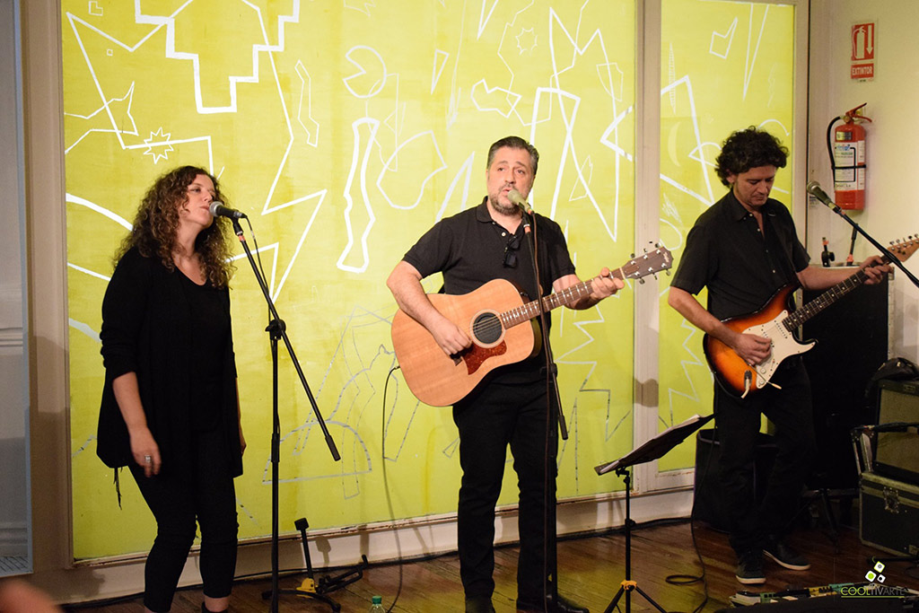 Museos en la Noche Edición N´ 15 - Garo Arakelián acompañado por Laura Gutman y Santiago Peralta - Museo Figari - 13-12-19 - Fotos Claudia Rivero - www.cooltivarte.com
