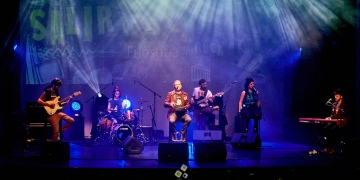 SALIR DE LA CAVERNA - Darío Sztajnszrajber en Montevideo Diciembre 2019 Sala Zitarrosa - Foto © Fotografía cyc www.cooltivarte.com