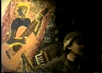 visitá el Sitio Web dedicado a Gustavo Pena / El Príncipe, http://imaginandobuenas.com.uy/ Suerte y Amor -- Gustavo Pena. Filmado por Alejandro Gallinares, año 1999. En la cocina de Mochi, Morada de Casilisto -- Vuelta del Palmar, Rocha. Edición y selección del material -- Eli-u Pena