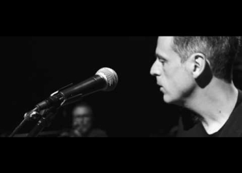 7 Vidas - corte de difusión de Cinemascope, disco debut de Cossi.