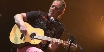 Canción: La Mama Vieja (En Vivo) Artista: Mateo x 6 Álbum: Mateo X 6 en Vivo