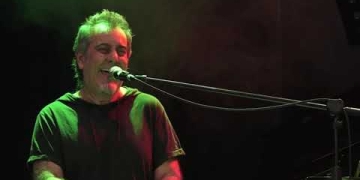 Hojas de Mayo - música Gabriel Eastrada, letra Pippo Spera