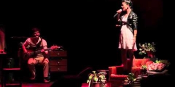 "Qué ves" de Divididos y "Preguntas de un obrero que lee" (Bertold Brecht) Fragmento de la versión 2012/14 de "Desencajados: Filosofía + Música". Con Darío Sztajnszrajber, Lucrecia Pinto (voz), Guillermo Martel (guitarra), Juan Finger (bajo) y Lucas Wilders (batería)