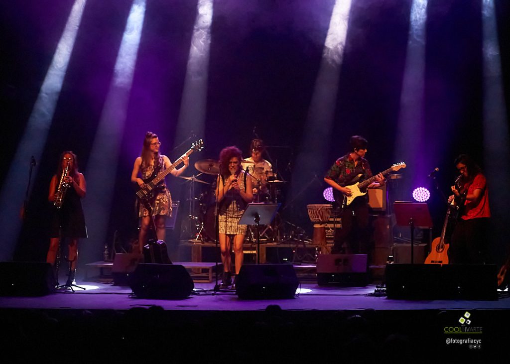 la dulce - ciclo ellaz - sala zitarrosa - marzo 2020 Fotografías Chiazzaro - Castro Fotografiacyc www.cooltivarte.com la dulce - ciclo ellaz - sala zitarrosa - marzo 2020 Fotografías Chiazzaro - Castro Fotografiacyc www.cooltivarte.com