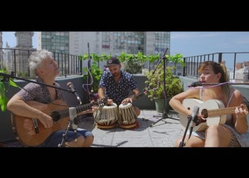 Los abrazos son instantes decisivos. Episodio XVII Instantes Decisivos Papina De Palma ft. Martín Buscaglia y Fede Blois