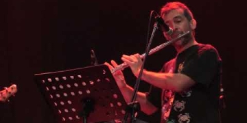 Concierto en el Teatro 28 de Febrero . Jazz a la Calle en enero 2020 Mercedes - Soriano Camilo Astiazarán - guitarra Gerardo Alonso - bajo Tato Bolognini - batería Pablo Meneses - percusiòn Pablo Somma - flauta Gustavo Villalba - saxo Gabriel Estrada - piano