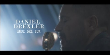 Voz y guitarra eléctrica : Daniel Drexler