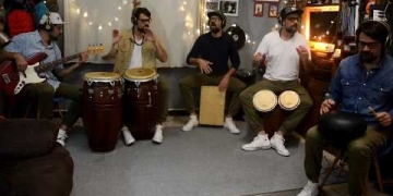 LANDOVNI Es una música nacida en cuarentena y que gracias a la ayuda de grandes amigos  Federico Meneses y Andrea Facciolo que hicieron y editaron el video, hoy sale a la luz. Pablo Leites