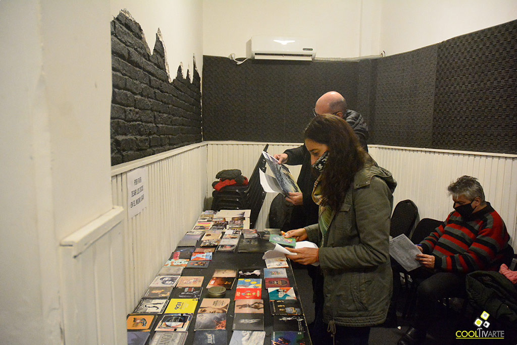 Primera Reunión de Jurados Premios Graffiti 2020 - Votación Mejor Diseño de Arte - Julio 2020 - Escuela Carne Montevideo - Foto © Federico Meneses www.cooltivarte.com