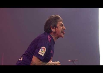 "Salve" suena en directo como nunca. Este vídeo está grabado en la última gira de la banda "Ni descanso, ni paz!" de 2019.