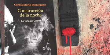 Carlos María Domínguez (Buenos Aires, 1955) me compré Construcción de la noche, La vida de Onetti