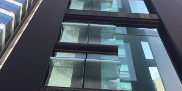 ÁGUEDA DICANCRO - Conjunto escultórico en Torre Antel - Foto - Daniel Benoit - Julio 2020 -