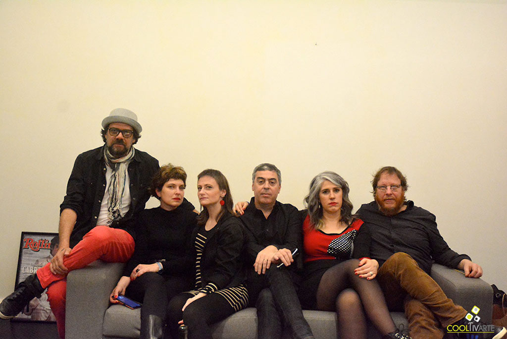 PABLO PINOCHO ROUTIN PRESENTÓ TIRAR BOTELLAS AL MAR - Magnolio Sala - sábado 19 de Setiembre 2020 Foto © Federico Meneses PABLO PINOCHO ROUTIN PRESENTÓ TIRAR BOTELLAS AL MAR - Magnolio Sala - sábado 19 de Setiembre 2020 Foto © Federico Meneses www.cooltivarte.com