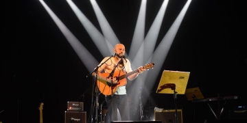 Santiago Cutinella y Conviviente Presentando su trabajo ´´No Tán Sólo´´ Artistas invitadas Florencia y Martina Lanzaro Florencia Nuñez Paco Pintos Lucía Ferreira Tabaré Rivero Coné Vecino 28-08-19 Fotos Claudia Rivero www.cooltivarte.com