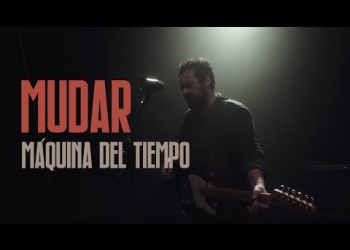 “Mudar” fue registrado en vivo el 3 de agosto de 2020 en Sala del Museo (Montevideo Uruguay ) Eté & Los Problems – Máquina del tiempo Voz y Guitarra: Ernesto Tabárez Guitarra: Martin Iglesias Guitarra: Ivan Krisman Teclado: Barbara Jorcin Bajo: Marto Moreno Batería : Andres Coutinho
