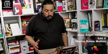 "Preferentemente" Ciclo de Lecturas en Espacio Chamangá Juan Ángel Italiano lee "Trabalenguas" del libro "Made in China" de Martín Barea Mattos.