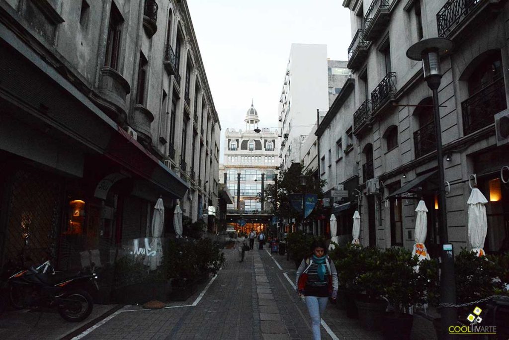 ciudad vieja calle bacacay - montevideo - marzo 2014 - foto © federico-meneses ciudad vieja calle bacacay - montevideo - marzo 2014 - foto © federico-meneses