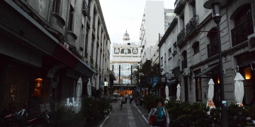 ciudad vieja calle bacacay - montevideo - marzo 2014 - foto © federico-meneses