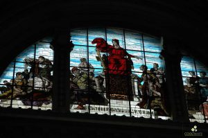 Vitral en Sala de los Pasos Perdidos, de G. Buffa de la casa Beltrami de Milán. Palacio Legislativo. MHN. Montevideo.justitia suprema ley - vitral palacio legislativo - montevideo - uruguay - foto federico meneses www.cooltivarte.com