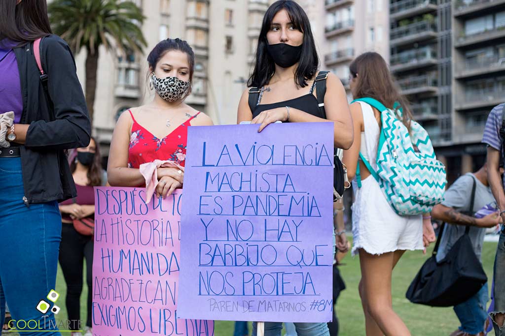8M! Montevideo 8M! - marzo 2021 Foto © Vanni Gonzo www.cooltivarte.com