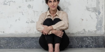 Unipersonal de Leonor Svarcas: NO MÁS FLORES