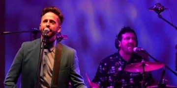 Diego Drexler presenta su nuevo material grabado en vivo en el Auditorio Vaz Ferreira durante las presentaciones del 3 y 4 de diciembre del 2020 en el marco del lanzamiento de la Fundación Cero Callejero.