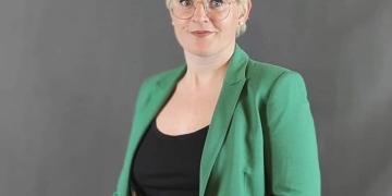 LORENA VILLENAU