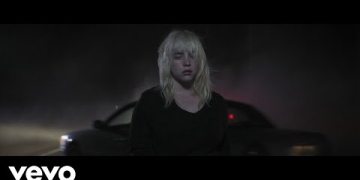 BILLIE EILISH LANZA SU NUEVA CANCIÓN "NDA" JUNTO A UN VIDEO DIRIGIDO POR ELLA MISMA