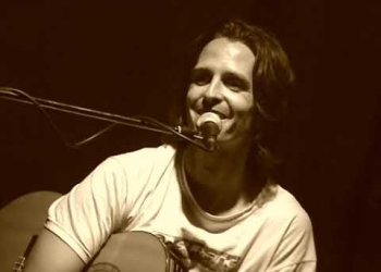 Presentación del disco "Por las ramas" en Espacio Guambia, diciembre 2006 - Nicolás Klisich