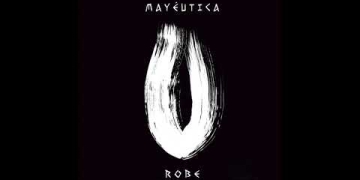Mayéutica es el título del tercer álbum de estudio de Robe en solitario, dirigido por Diego Latorre, publicado por El Dromedario Records y lanzado el 30 de abril de 2021.