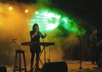 Lucía Severino & Tránsito Banda - Área Metropilitana [ Festival Vibramos 2 ] Solo Vibraciones