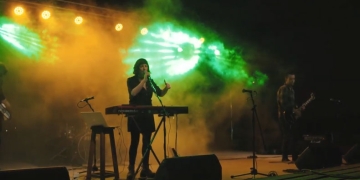Lucía Severino & Tránsito Banda - Área Metropilitana [ Festival Vibramos 2 ] Solo Vibraciones