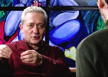 Gerardo Bleier en diálogo con el profesor Pablo Romero